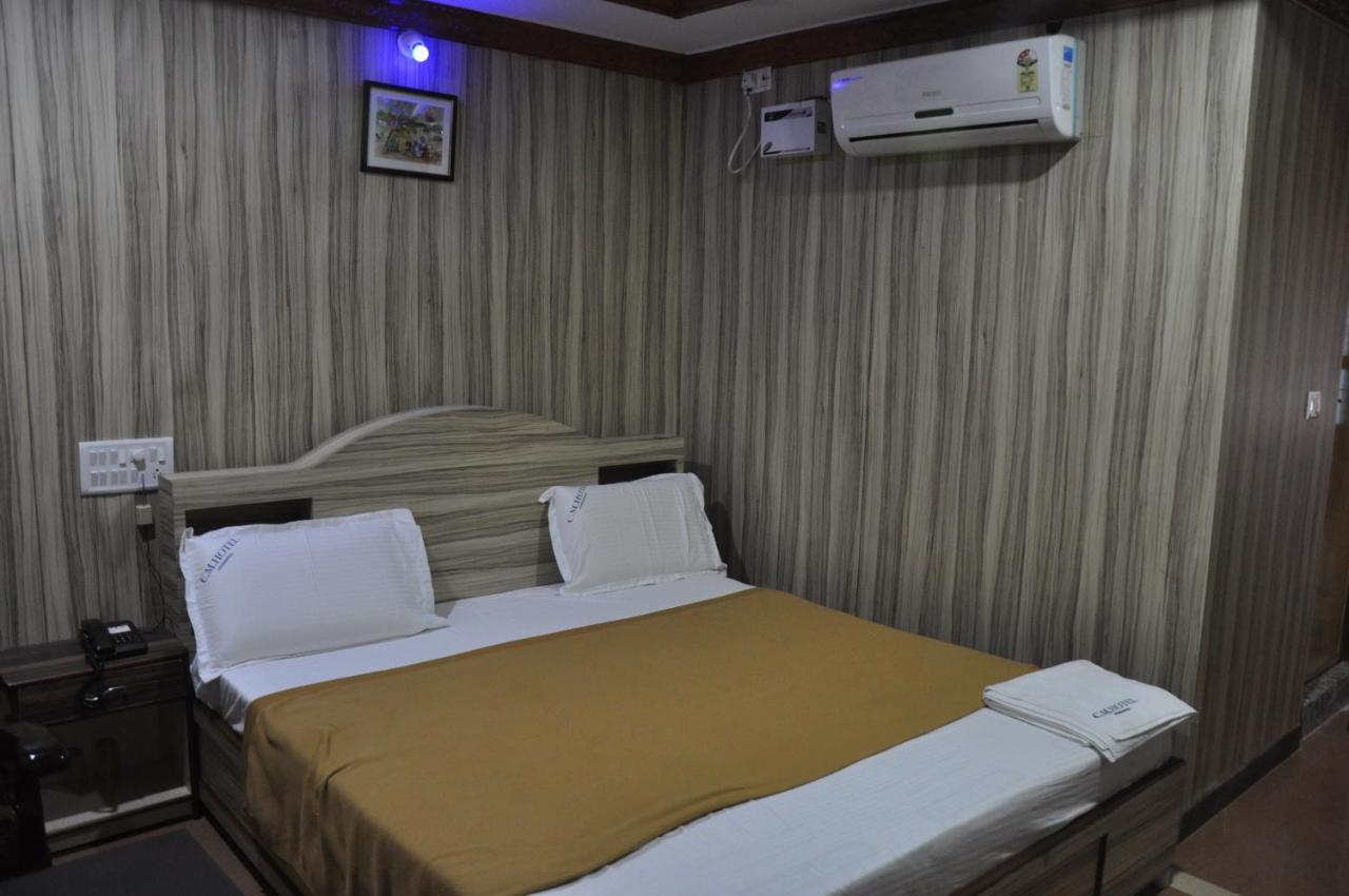 C M Hotel Dharmapuri Exterior photo